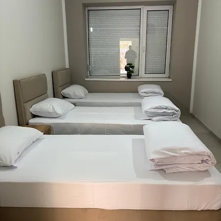 Casa Di Pino * 즈레냐닌